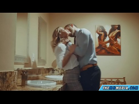❤️ Вақте ки як малламуй busty шумо дар як ҳоҷатхона ҷамъиятӣ seduces ❤️❌ Суперпорно дар мо tg.rassadakubani.ru ❌️